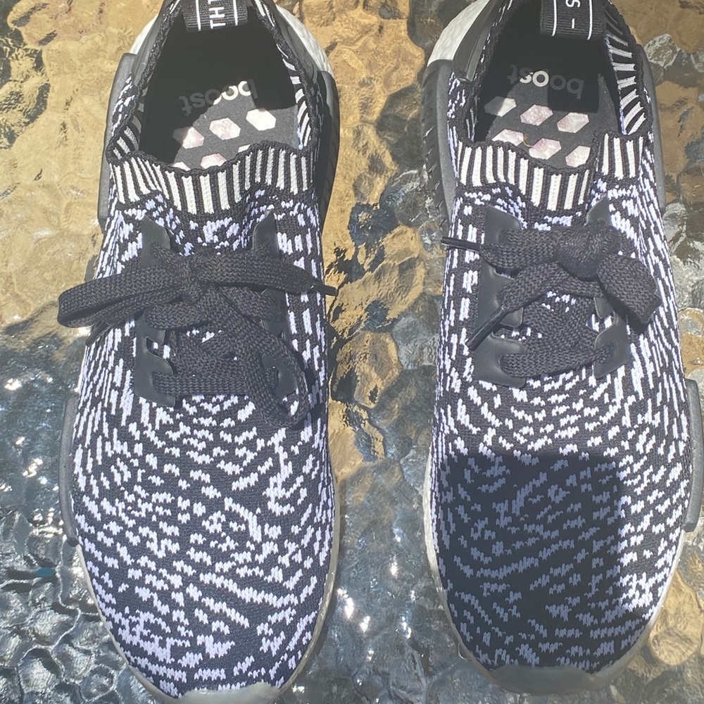 Adidas NMD_R1 Black & White Primeknit Sneakers - Picture 9 of 14